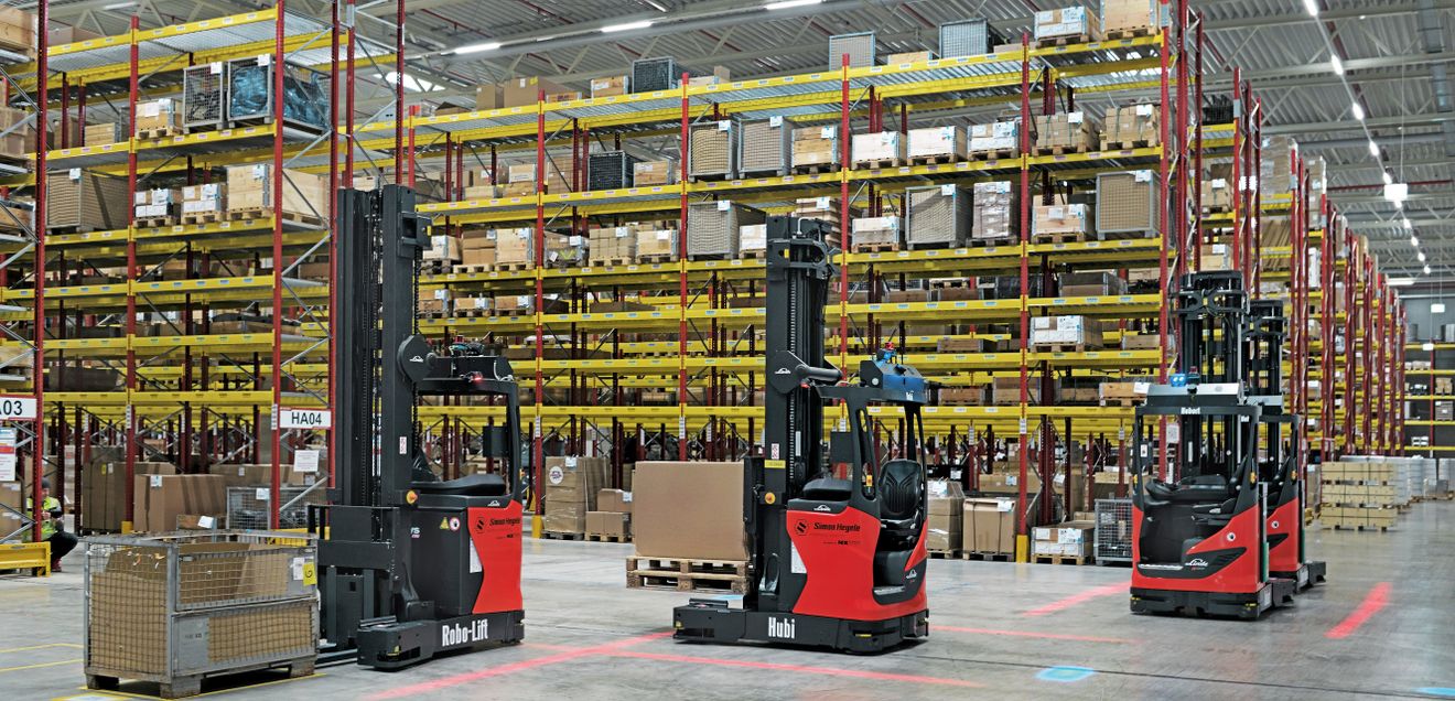 Anzeige: Logistik im Wandel: Automatisierung mit Linde MH füllt die Personallücke