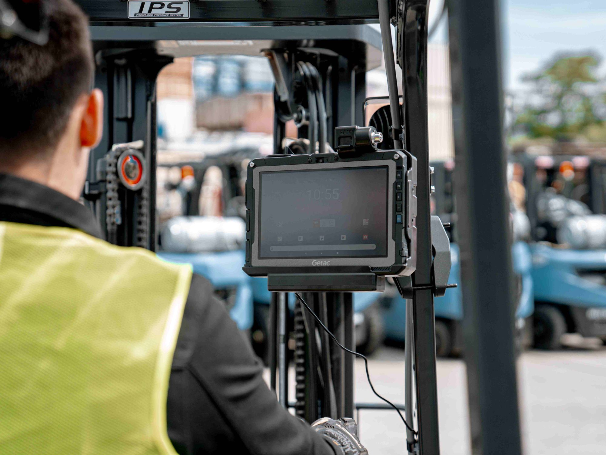 Robust tablets: Computing solution that supports workflows Robust tablets: Computing solution that supports workflows