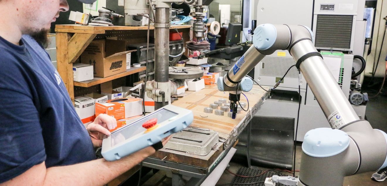 Cobots: Automatisierung in der Metallbearbeitung