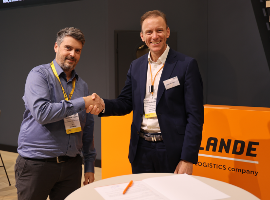 Conveyor technology: DHL Express Germany relies on sorter solution from Vanderlande Conveyor technology: DHL Express Germany relies on sorter solution from Vanderlande