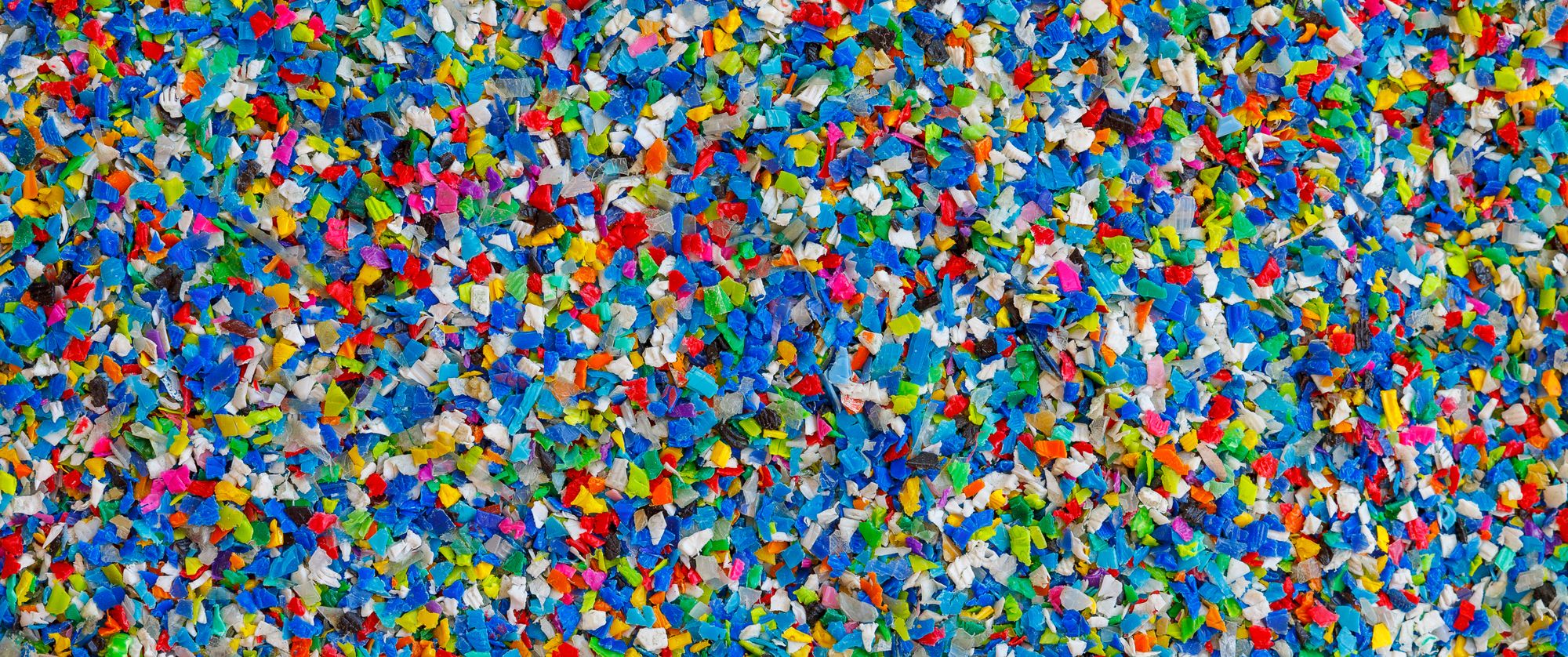 Pyrolyseöl-Qualität ist entscheidend: Chemisches Recycling von Kunststoffabfällen Kunststoffgranulat