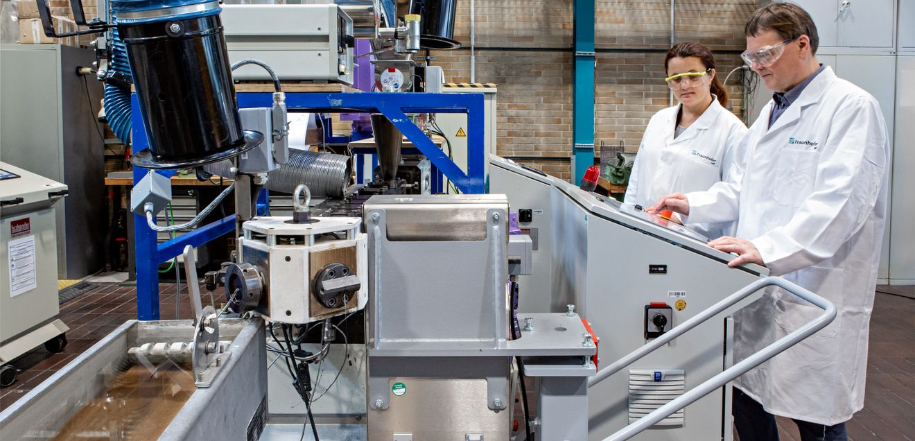 Effizientes Recycling: Fraunhofer-Projekt zeigt bessere Nutzung von Kunststoffabfällen Effizientes Recycling: Fraunhofer-Projekt zeigt bessere Nutzung von Kunststoffabfällen