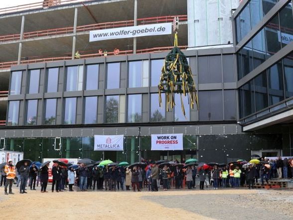 Züblin feiert Richtfest für Landratsamt