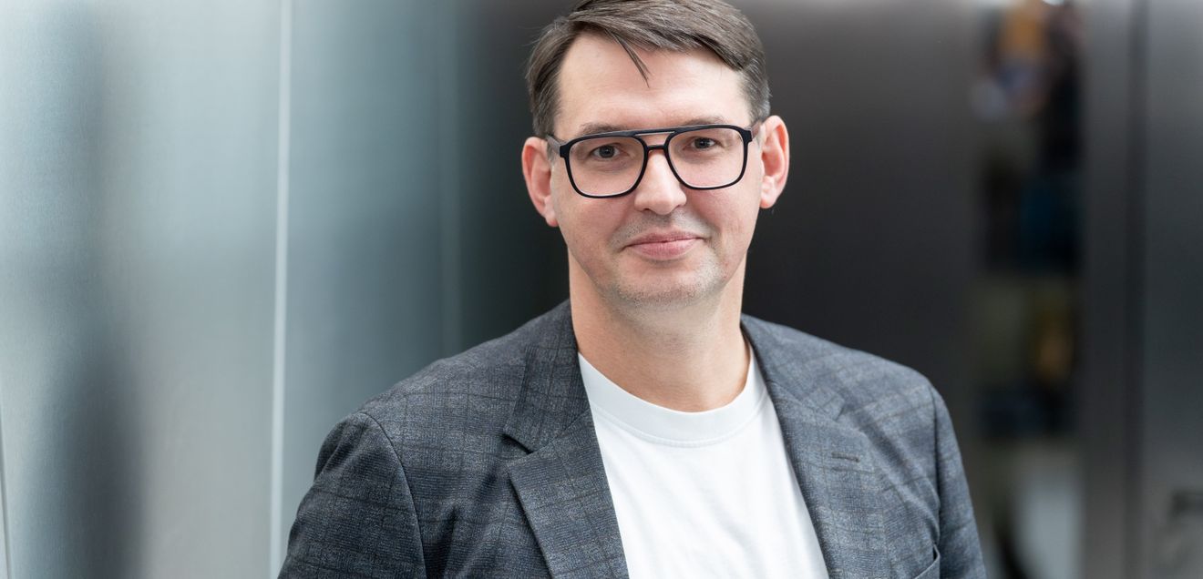 Sebastian Mirrek Sebastian Mirrek