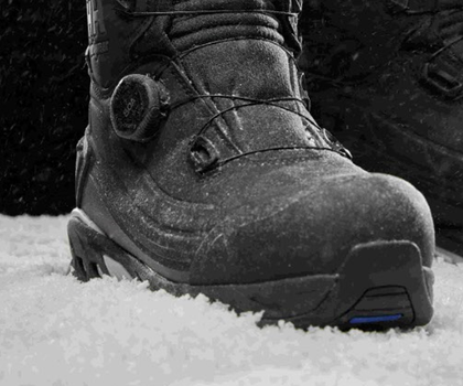 Helly Hansen Workwear präsentiert innovative Bifrost-Winterschuhe