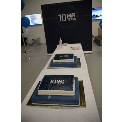 Autonomous mobile robots: MiR celebrates its 10th anniversary and continues its global growth Autonomous mobile robots: MiR celebrates its 10th anniversary and continues its global growth