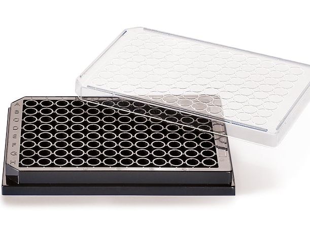 Schwarze Mikrotiterplatten speziell für Fluoreszenzassays