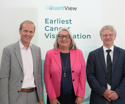 Neues Kontrastmittel zur Krebsfrüherkennung Dr. Stefan Kloth, Dorit Stenke und Prof. Dr. Rainer Herges