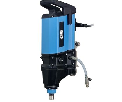 Tyrolit präsentiert den DME42QC Bohrmotor mit werkzeugloser Bohrkronenaufnahme Ready für next level Kernbohren