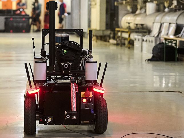 Fraunhofer FKIE: Roboter und Drohnen beim European Robotics Hackathon 2025 Fraunhofer FKIE: Roboter und Drohnen beim European Robotics Hackathon 2025