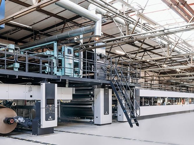 The corrugators from BHS Corrugated can be up to 200 meters long.