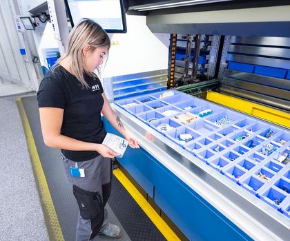 Nominierung Produkte des Jahres 2025: SSI Schäfer: Lagerlift SSI LOGIMAT
