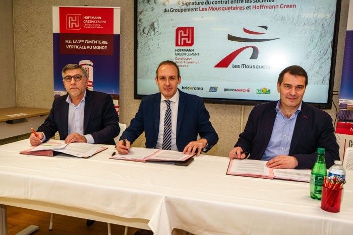 Hoffmann Green Cement Technologies, Bricomarché, Bricorama, Brico Cash und Tridôme in Partnerschaft