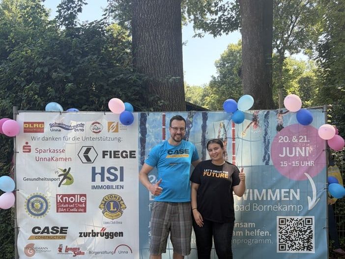 Case Construction Equipment unterstützt Benefiz-Schwimmen in Unna