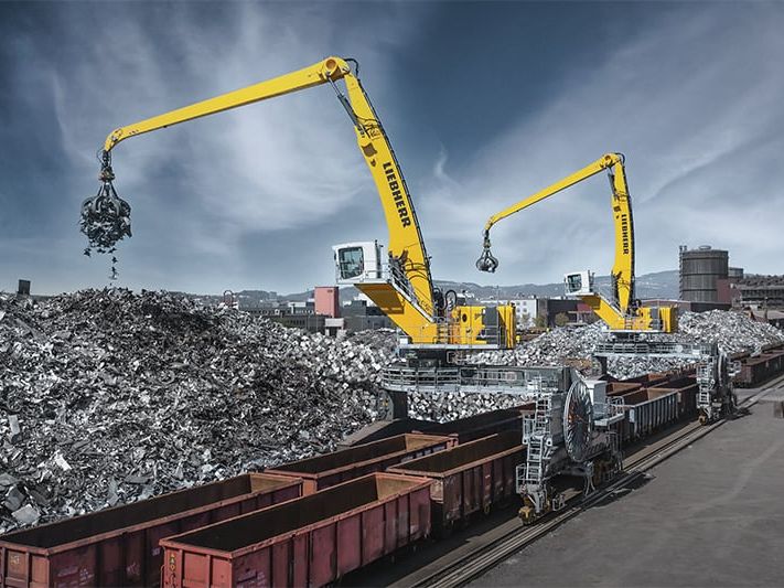 Voestalpine setzt auf vier Liebherr Elektro-Umschlagmaschinen Voestalpine setzt auf vier Liebherr Elektro-Umschlagmaschinen