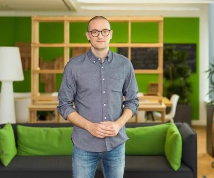 Interview mit Charles Jouanique, LabV: Wie KI die Kunststoffindustrie transformieren wird Interview mit Charles Jouanique, LabV: Wie KI die Kunststoffindustrie transformieren wird