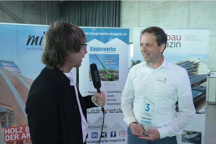 Videointerview - Tadano auf Platz Drei der Kategorie Nutzfahrzeuge I Krane und Hebebühnen Im Interview: Jörg Sassenberger. , Tadano und Christoph Maria Dauner, Chefredakteur mikado