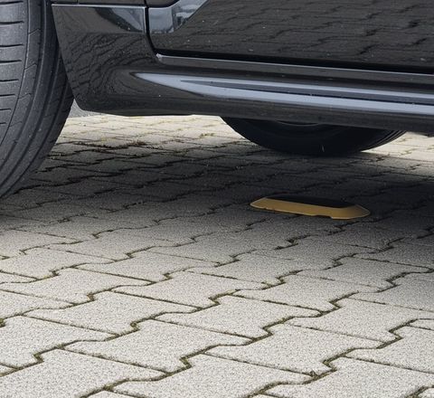 Eine Installation kann während des laufenden Parkbetriebs erfolgen. Dafür sind keine baulichen Veränderungen nötig.