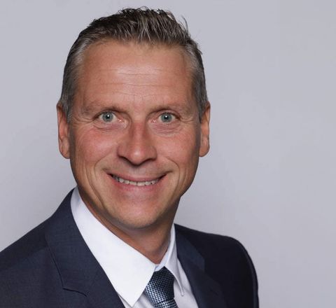 Maik Ahlers, Sick Maik Ahlers, Sick