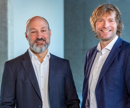 Die Co-CEOs der OneQrew GmbH Die Co-CEOs der OneQrew GmbH
