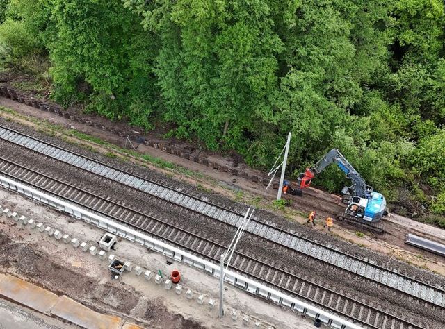 Wunderline-Ausbau: terra infrastructure liefert Spundbohlen für den neuen Bahnhof Ihrhove