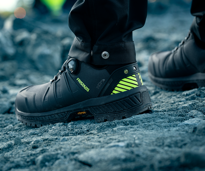Fristads erweitert sein Workwear-System mit Sicherheitsschuhen
