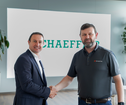 Schaeffler und Sonatus integrieren KI-Algorithmen in Steuergeräte für softwaredefinierte Fahrzeuge