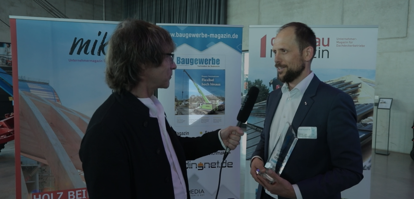 Videointerview - Schmitz Cargobull auf Platz Eins der Kategorie Nutzfahrzeuge Im Interview: Alexander Teleki, Schmitz-Cargobull und Christoph Maria Dauner, Chefredakteur mikado