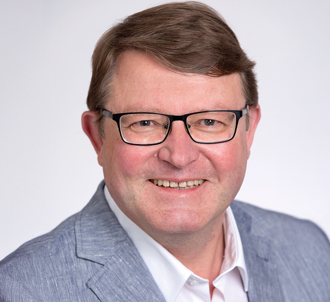 Der Autor: Martin Witzsch ist freier Journalist im Auftrag von Janitza electronics. Der Autor: Martin Witzsch ist freier Journalist im Auftrag von Janitza electronics.
