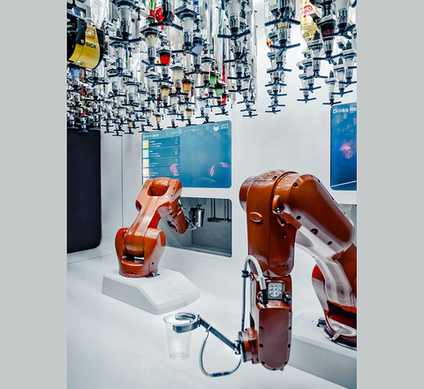 Physical AI wird die Automatisierungspyramide nicht ersetzen, aber sie grundlegend ergänzen.