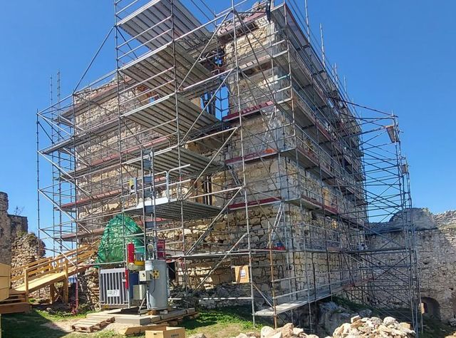 Geda unterstützt Sanierung der Zipser Burg