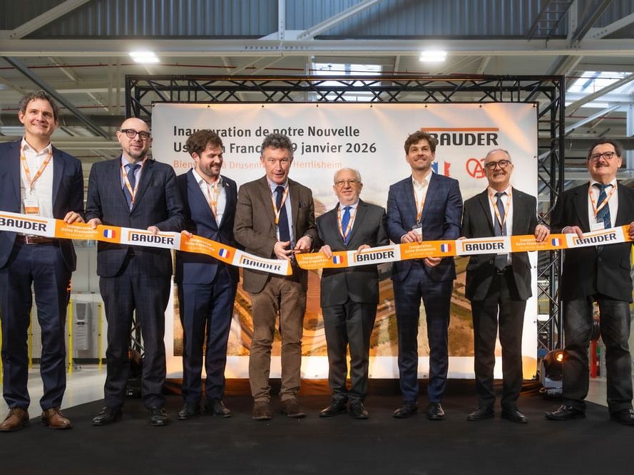 Feierliche Eröffnung der neuen Bauder-Produktionsanlage Feierliche Eröffnung der neuen Bauder-Produktionsanlage