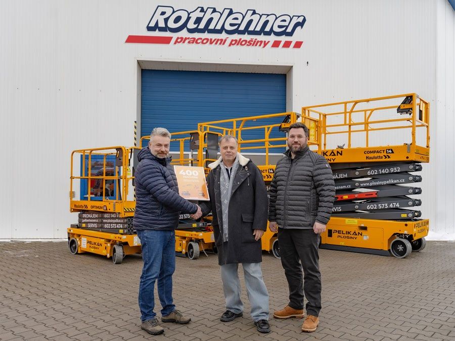 Pelikan setzt mit der 400. Haulotte Maschine ein Zeichen im tschechischen Vermietmarkt