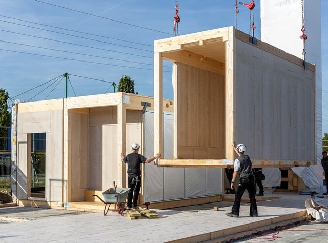 Aufzugschächte in Modulbauweise Aufzugschächte in Modulbauweise