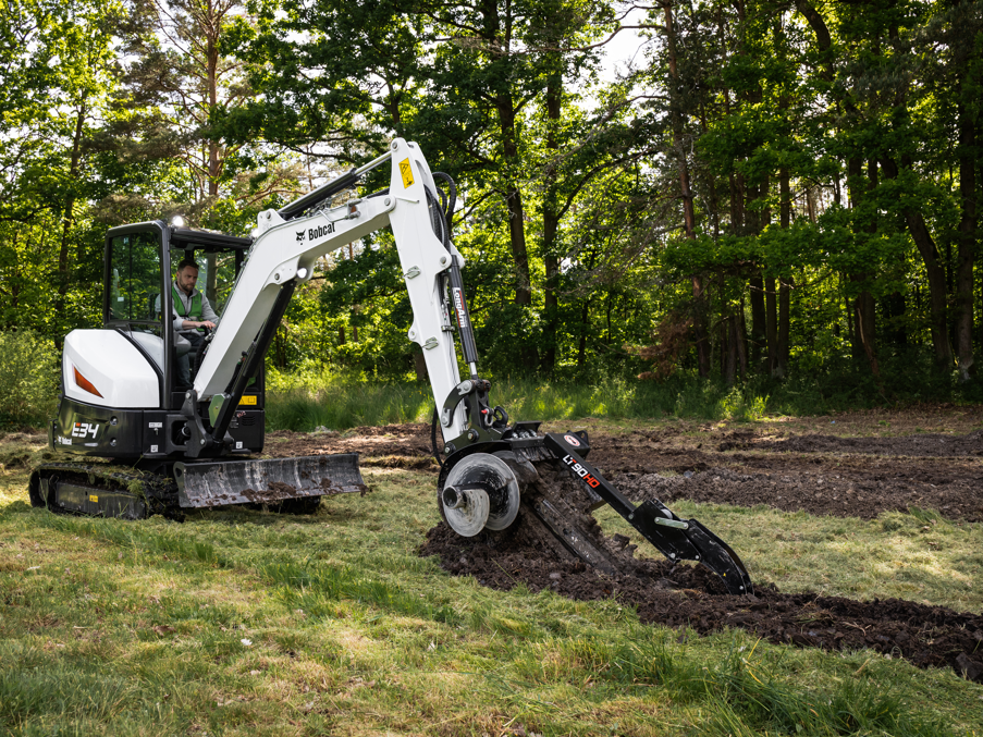 Bobcat erweitert Anbaugeräte-Portfolio