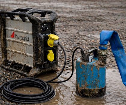 Neue Optionen für Schmutz- und Abwasserpumpen: Akku statt Netz Neue Optionen für Schmutz- und Abwasserpumpen: Akku statt Netz