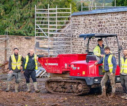 Historische Gartenträume mit Yanmar realisiert Historische Gartenträume mit Yanmar realisiert