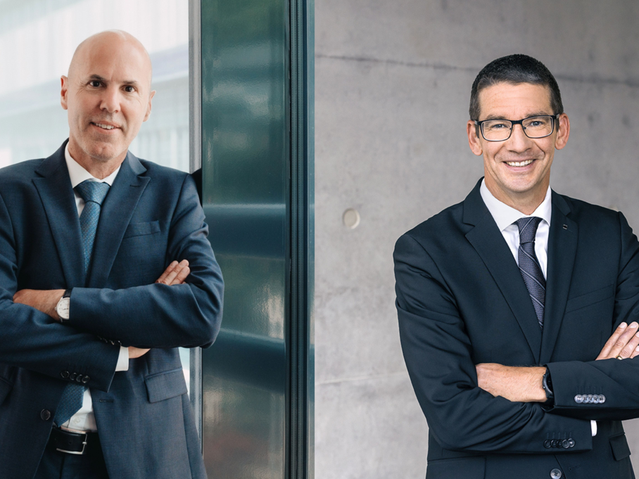 Drohnenabwehr: Rohde & Schwarz und Trumpf kooperieren bei der Abwehr von Drohnen Dr. Alexander Orellano, Head of Division Technology Systems bei Rohde & Schwarz (links im Bild) und Dr. Hagen Zimer, Chief Executive Officer Laser Technology bei TRUMPF (rechts im Bild).