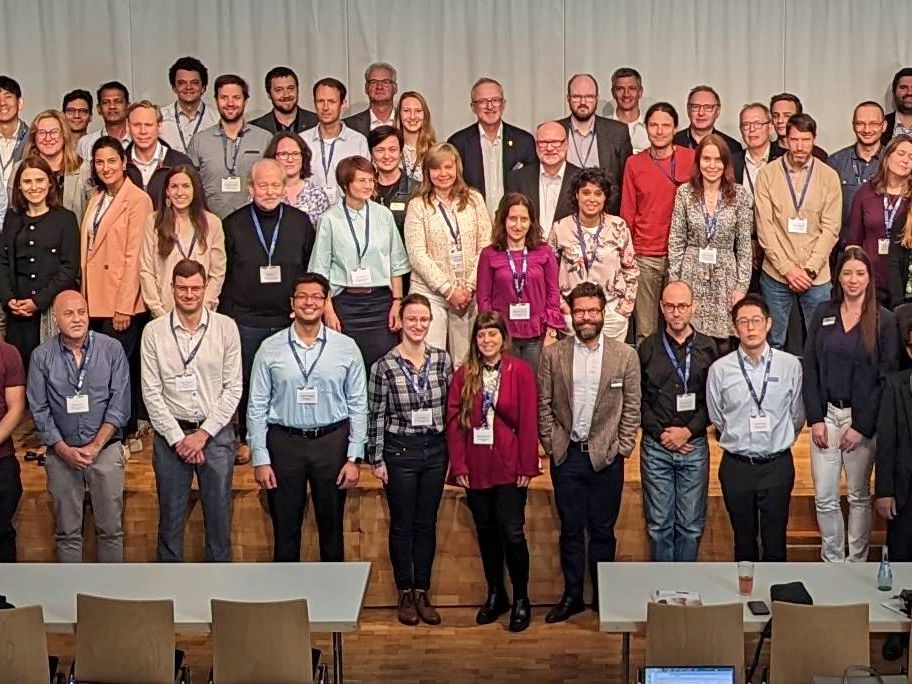 Teilnehmende am 19. Confocal Raman Imaging Symposiums in 2023