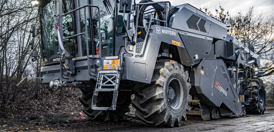 Wirtgen präsentiert den Wirtgen Rock Crusher WRC 240 X in der Live-Demo