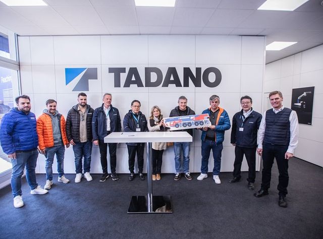 Interkran aus der Schweiz bestellt einen Tadano AC 5.250 2