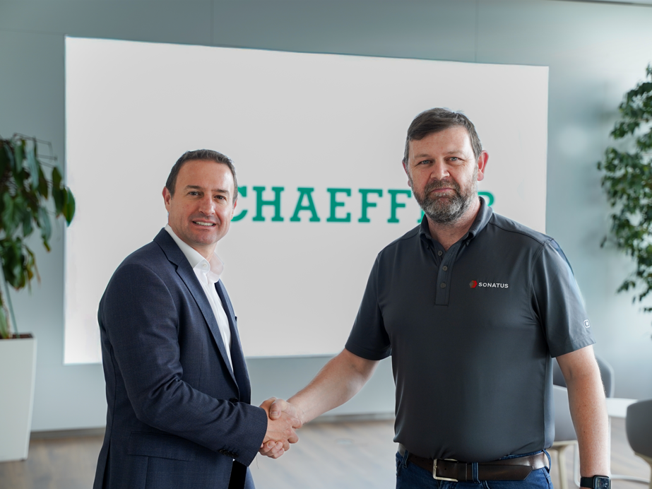 Schaeffler und Sonatus integrieren KI-Algorithmen in Steuergeräte für softwaredefinierte Fahrzeuge Schaeffler und Sonatus integrieren KI-Algorithmen in Steuergeräte für softwaredefinierte Fahrzeuge