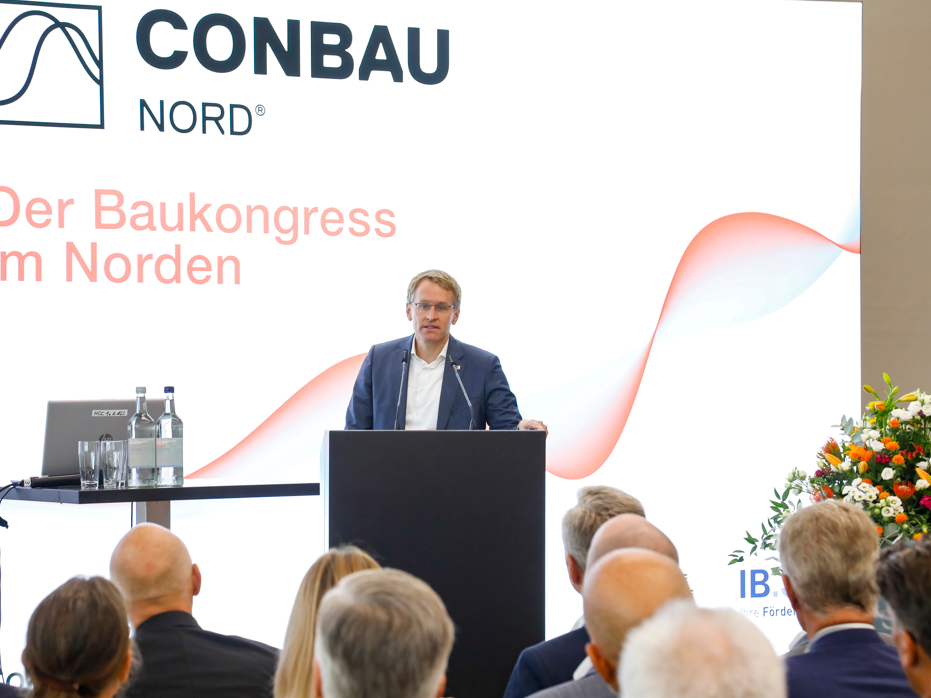 Die CONBAU Nord 2026 rückt den Wohnungsbau in den Mittelpunkt