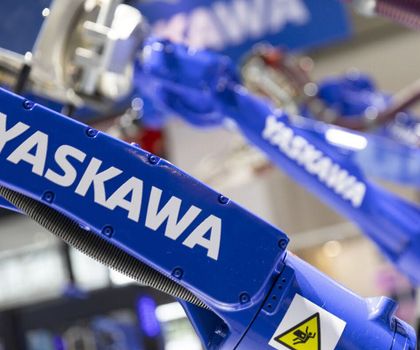 Delivery performance and energy efficiency: Robot feeds electricity back into the grid Robot-based welding