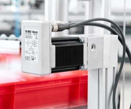 item: Kompakte Steuerung für präzise Lineartechnik item: Kompakte Steuerung für präzise Lineartechnik