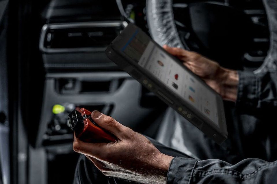Digitization: AI finds its way into automotive customer service Digitization: AI finds its way into automotive customer service