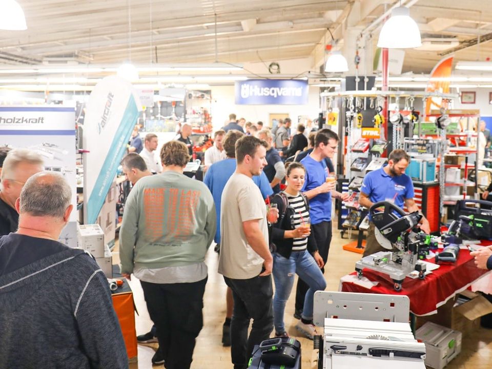 LAYER Hausmesse