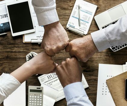 Reading tip: Study: Racism in the context of business and work