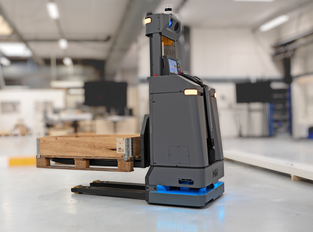 Autonomous pallet truck: Pallet recognition using artificial intelligence Autonomous pallet truck: Pallet recognition using artificial intelligence