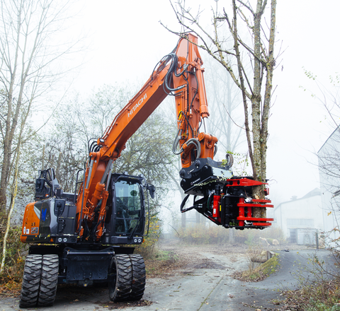 Effizienter arbeiten mit Vogt: Der neue Tree Hugger mit Speed-Cut-System Effizienter arbeiten mit Vogt: Der neue Tree Hugger mit Speed-Cut-System